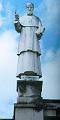 Statue auf den Kolonnaden des Heiligtums von Fatima, Anfang 20. Jh., Portugal