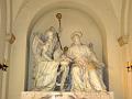 Statue im Heimsuchungskloster von Rom, Italien