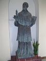 Statue im Heimsuchungskloster von San Remo, Italien