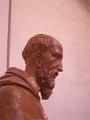 Statue im Heimsuchungskloster von Voiron, Frankreich